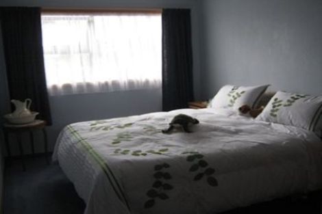 Photo of property in 3/18 Milton Road, Orewa, 0931