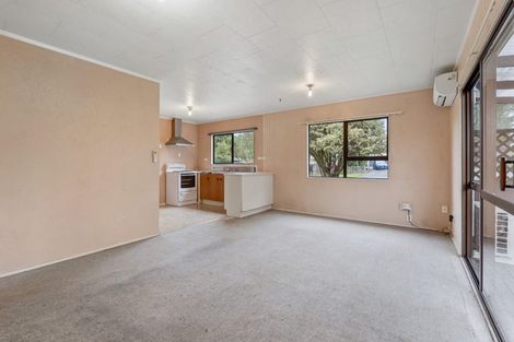 Photo of property in 130 Paramount Parade, Tikipunga, Whangarei, 0112