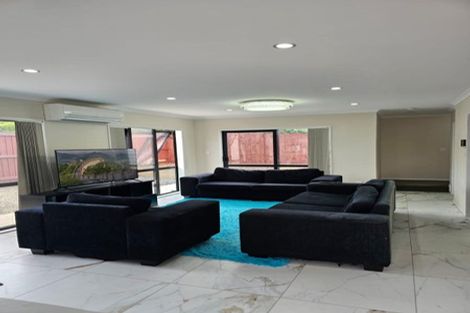 Photo of property in 83a Hutchinsons Road, Bucklands Beach, Auckland, 2014