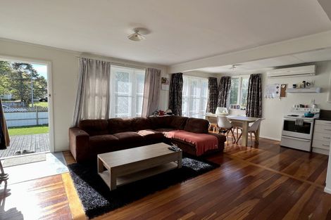 Photo of property in 32 Norrie Street, Bader, Hamilton, 3206