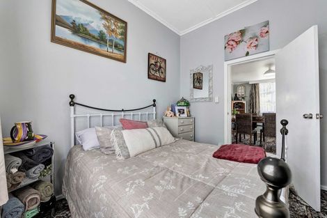 Photo of property in 127 Regan Street, Stratford, 4332