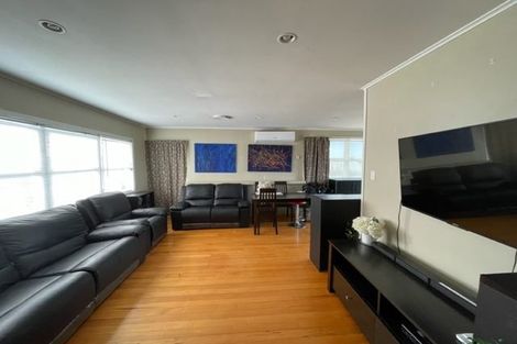 Photo of property in 67 Sycamore Drive, Sunnynook, Auckland, 0620