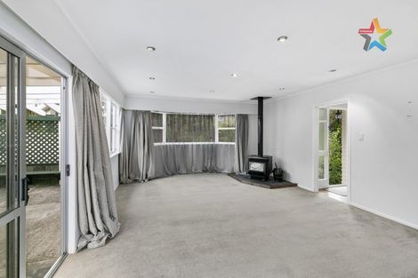 Photo of property in 83 Bird Grove, Stokes Valley, Lower Hutt, 5019