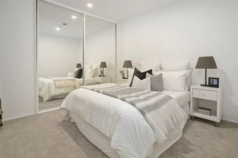 Photo of property in 1i/175 Hurstmere Road, Takapuna, Auckland, 0622