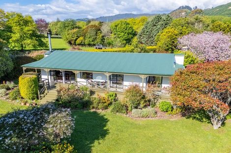 Photo of property in 66 Ringawhati Road, Otaki, 5583