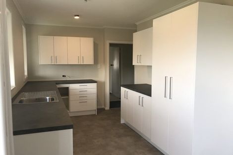 Photo of property in 2 Currey Crescent, Milford, Auckland, 0620
