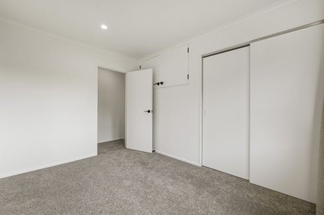 Photo of property in 1 Ruskin Place, Westown, New Plymouth, 4310