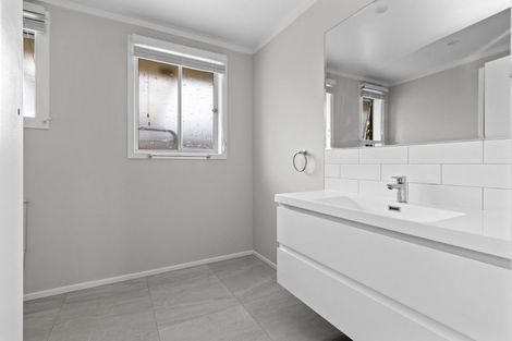 Photo of property in 112 Arnold Street, Leamington, Cambridge, 3432