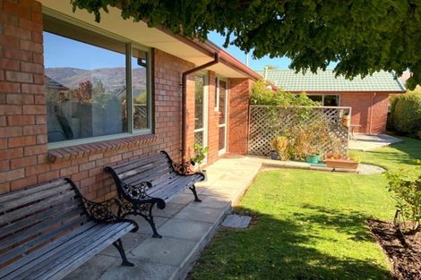 Photo of property in 83 Molyneux Avenue, Cromwell, 9310