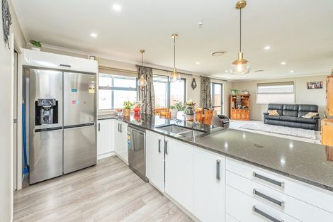 Photo of property in 39 Magnolia Crescent, Tawhero, Whanganui, 4501