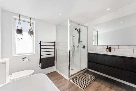 Photo of property in 222 Fairview Drive, Birchville, Upper Hutt, 5372