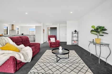 Photo of property in 36 Varsity Heights, Fitzherbert, Palmerston North, 4410