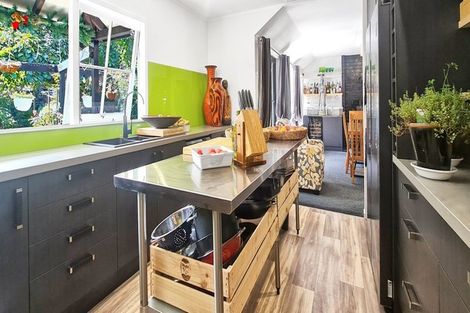 Photo of property in 197 Makirikiri Road, Marton, 4787