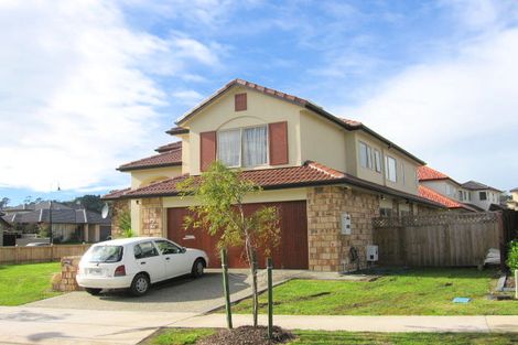 Photo of property in 2 Pennygale Close, Flat Bush, Auckland, 2016