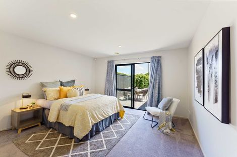 Photo of property in 7 Mahia Lane, Waikanae, 5036