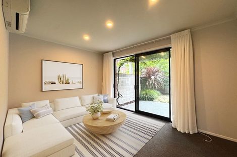 Photo of property in 8 Uku Lane, Hobsonville, Auckland, 0616