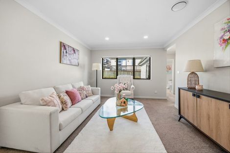 Photo of property in 7 Fricker Way, Flat Bush, Auckland, 2019