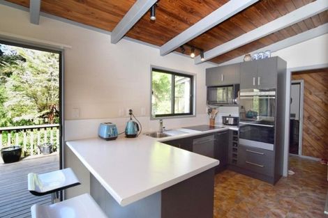 Photo of property in 36 Windsor Drive, Tairua, 3508