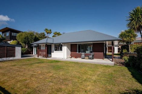 Photo of property in 191 Aubrey Road, Wanaka, 9305