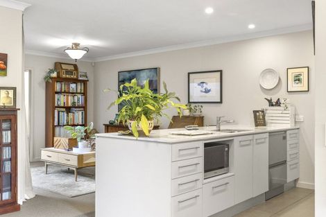 Photo of property in 47 Chateau Crescent, Rangatira Park, Taupo, 3330