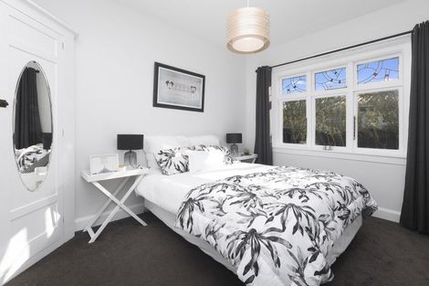 Photo of property in 1/31 Young Street, Somerfield, Christchurch, 8024