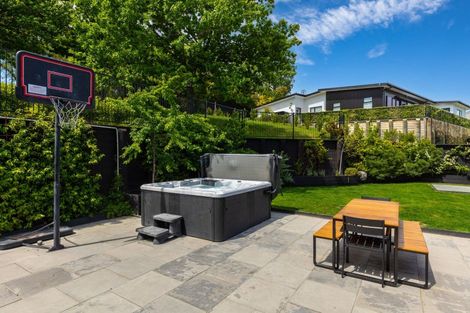 Photo of property in 19 Golf View Close, Fairhall, 7272