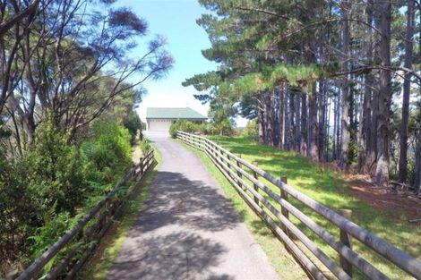 Photo of property in 47 Pinetone Road, Kumeu, 0892