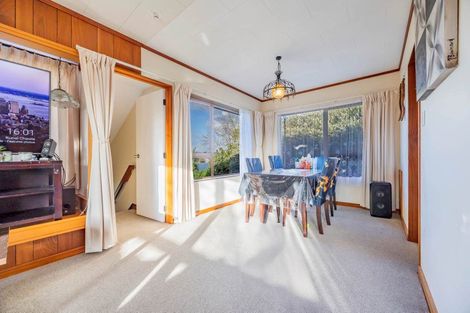 Photo of property in 87d Lancaster Road, Beach Haven, Auckland, 0626