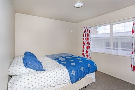 Photo of property in 8b Blair Avenue, Pukekohe, 2120