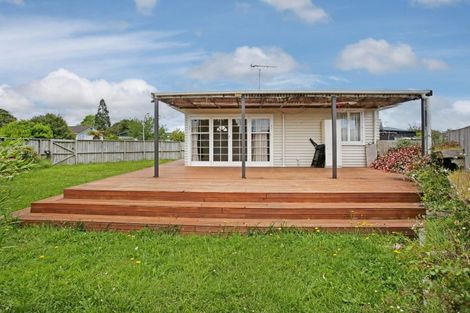 Photo of property in 1/1 Cooper Place, Papakura, 2110