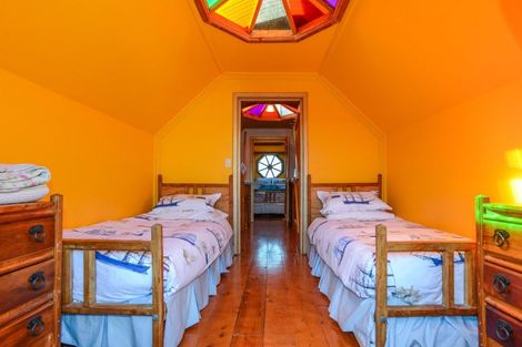 Photo of property in 37 Gillies Crescent, Waimarama, Havelock North, 4294