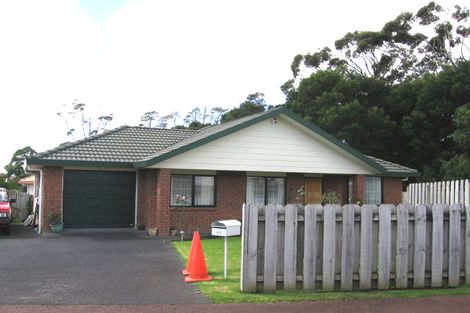 Photo of property in 43 Martin Jugum Lane, Ranui, Auckland, 0612
