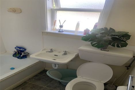 Photo of property in 64 Upper Plain Road, Masterton, 5810