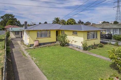 Photo of property in 32 Everitt Road, Otara, Auckland, 2023