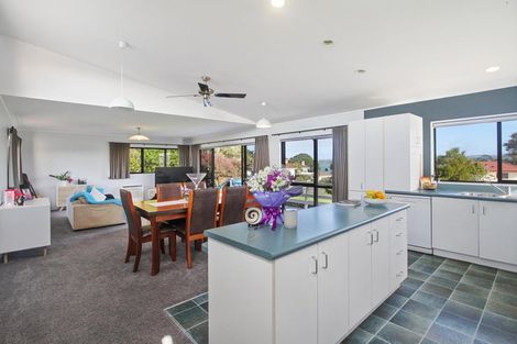 Photo of property in 4 Channel View Road, Clarks Beach, Pukekohe, 2679