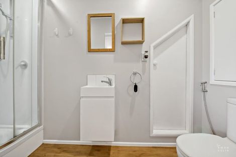 Photo of property in 186 Old Titirangi Road, Titirangi, Auckland, 0604