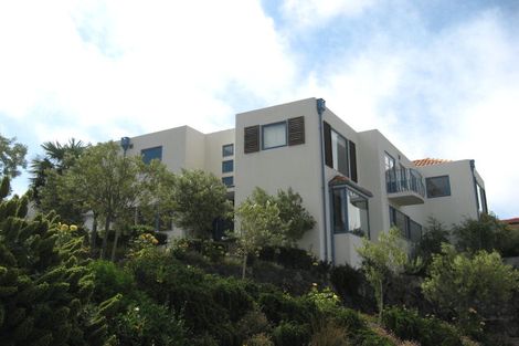 Photo of property in 2 Dunkeld Lane, Redcliffs, Christchurch, 8081