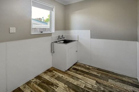 Photo of property in 12 Lockhart Avenue, Milson, Palmerston North, 4414