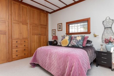 Photo of property in 24 Chamberlain Street, Dannevirke, 4930