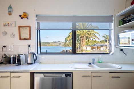 Photo of property in 48 Wainui Road, Raglan, 3225