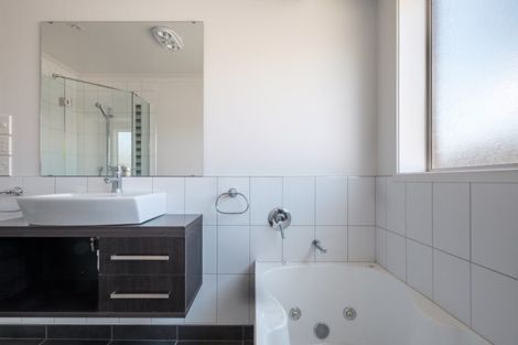 Photo of property in 11 Margaret Place, Lytton West, Gisborne, 4010