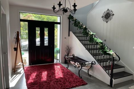 Photo of property in 14 Lakeview Terrace, Taradale, Napier, 4112