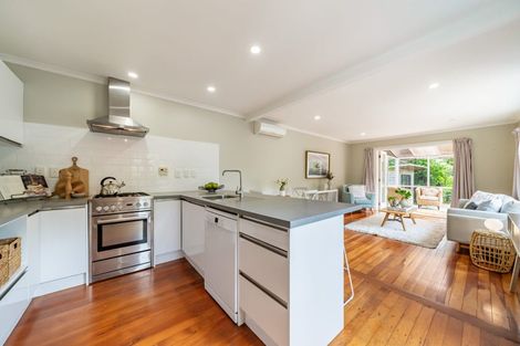 Photo of property in 57 Nottingham Street, Karori, Wellington, 6012