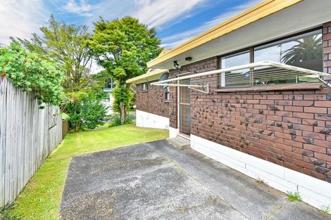 Photo of property in 1/1 Manse Road, Pahurehure, Papakura, 2113