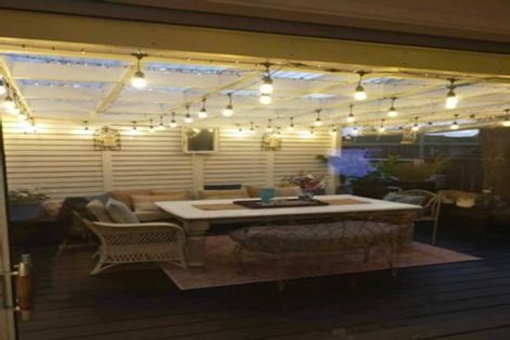 Photo of property in 6 Chilton Drive, Mairehau, Christchurch, 8052