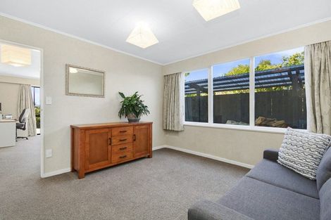 Photo of property in 10 Hallewell Crescent, Johnsonville, Wellington, 6037