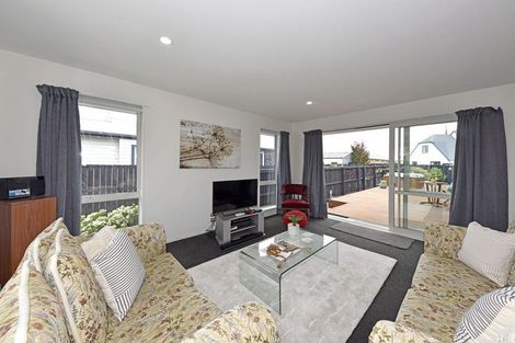 Photo of property in 35 Ottawa Road, Wainoni, Christchurch, 8061