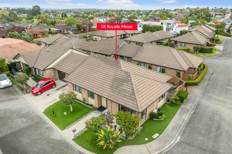 Photo of property in 58 Royalle Mews, Botany Downs, Auckland, 2010