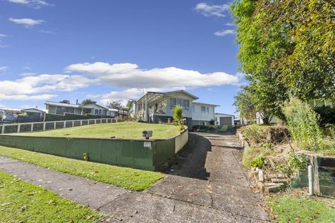 Photo of property in 80 Aotea Crescent, Tokoroa, 3420