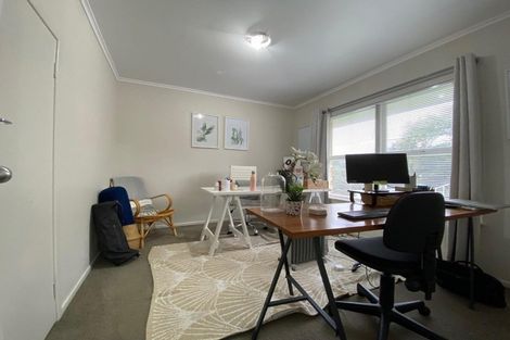 Photo of property in 1/216 Beach Road, Campbells Bay, Auckland, 0630